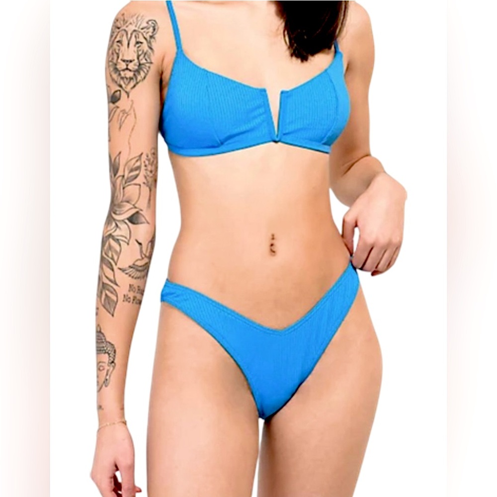 Ribbed Bikini